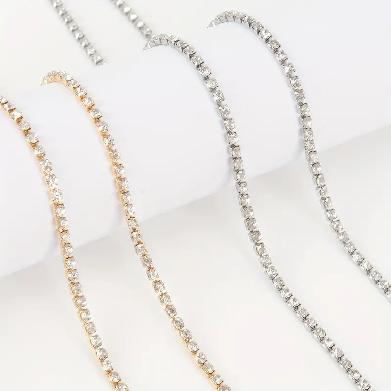 Etereo: Minimalist Dainty Leg Chain