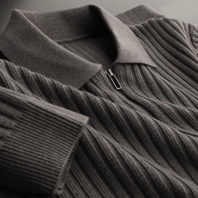 Prestante: Classic Ribbed Zip Sweater