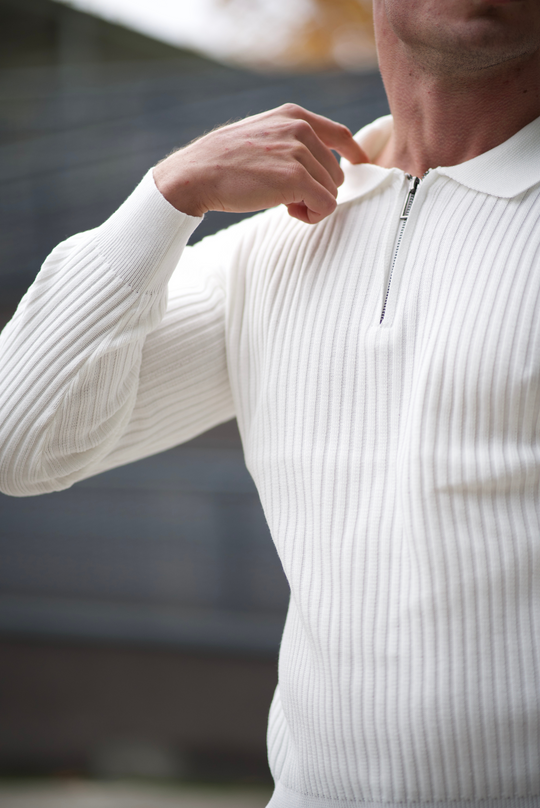 Prestante: Classic Ribbed Zip Sweater