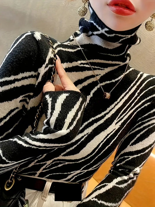 Vivace: Patterned Elegance Turtleneck