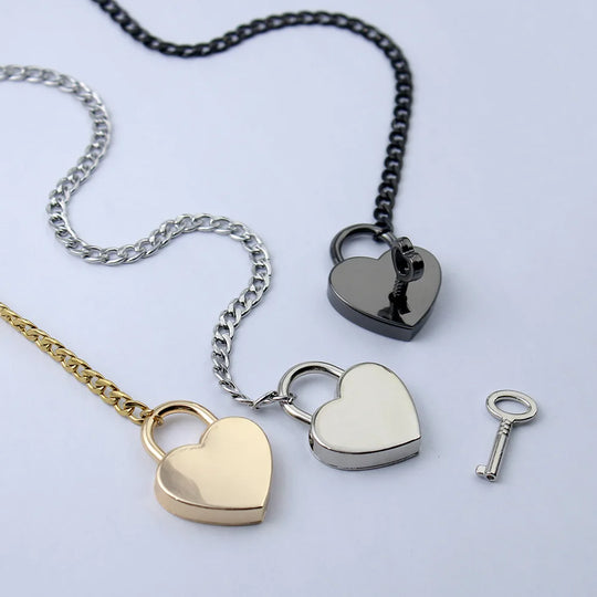 Amore Incatenato Necklace